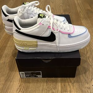 NIKE Women’s AFI 1 Shadow Air Force One Size 10.5